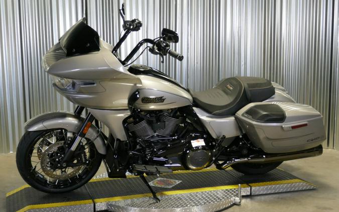 2023 Harley-Davidson CVO Road Glide