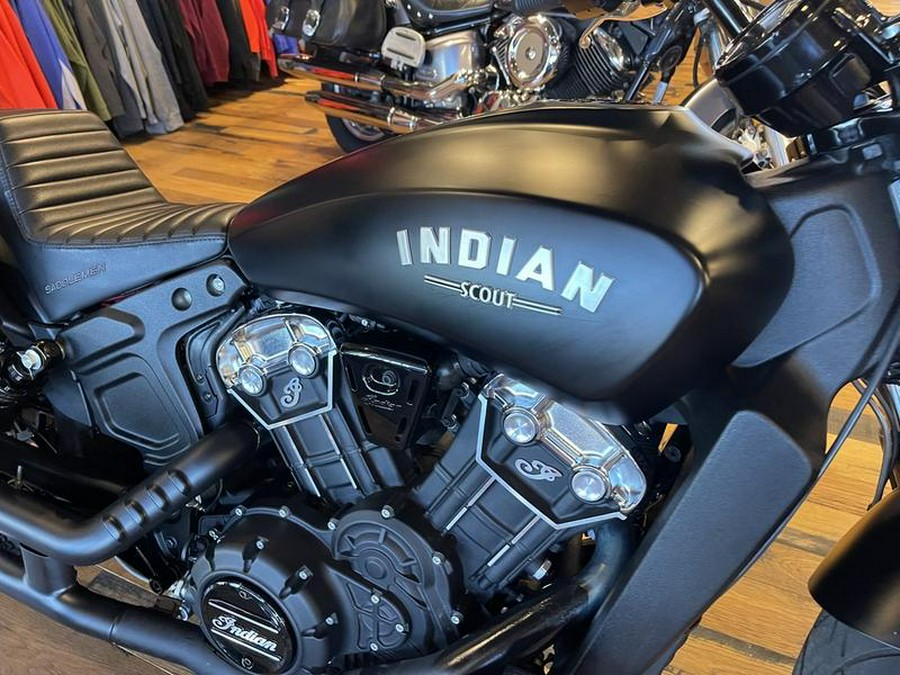 2019 Indian Motorcycle® Scout® Bobber ABS Thunder Black Smoke