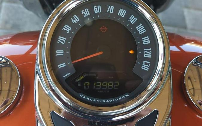 2019 Harley-Davidson® FLDE - Softail® Deluxe