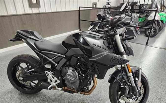 2023 Suzuki GSX-8S