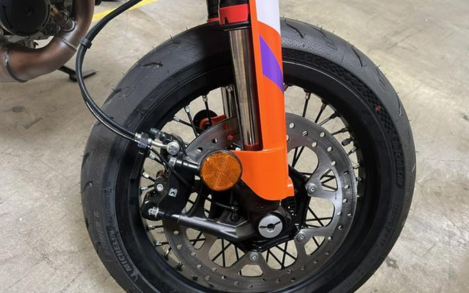 2026 KTM SMC 390 R
