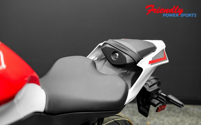 2026 YAMAHA YZF-R7 70th Anniversary Edition