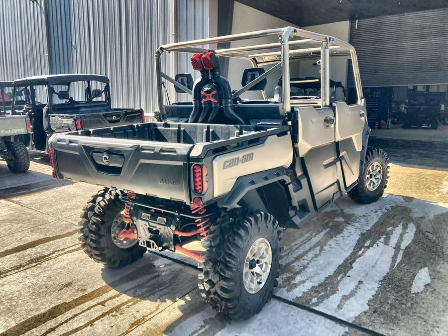 2023 Can-Am™ Defender MAX X mr with Half Doors HD10