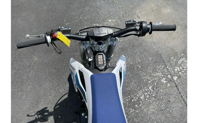 2024 Husqvarna Motorcycles EE 5