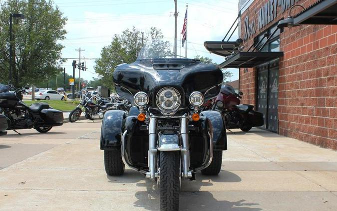 2024 Harley-Davidson® FLHTCUTG - Tri Glide® Ultra