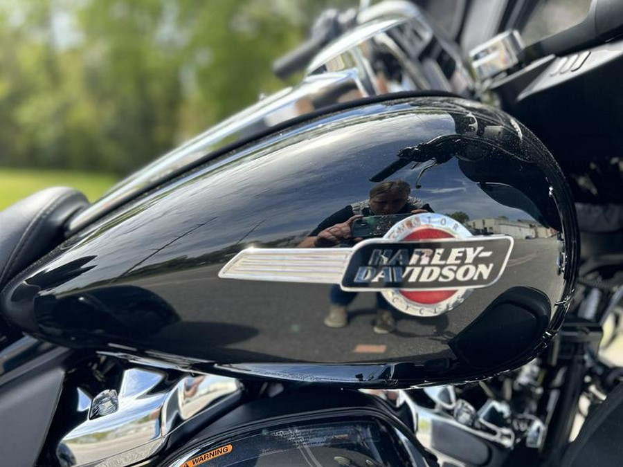 2024 Harley-Davidson® FLHTCUTG - Tri Glide® Ultra