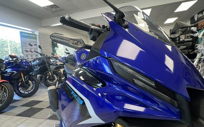 2025 Yamaha YZF R3