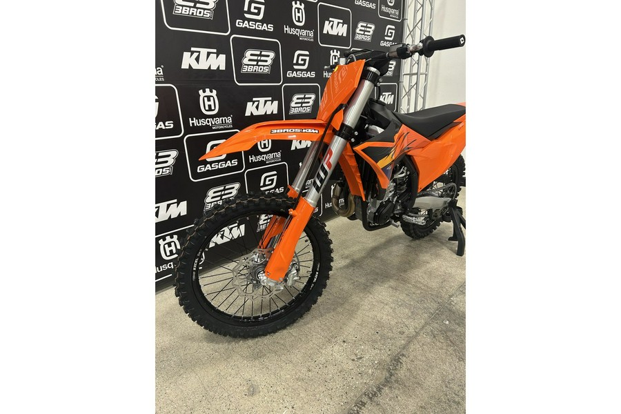 2026 450 SX-F - KTM