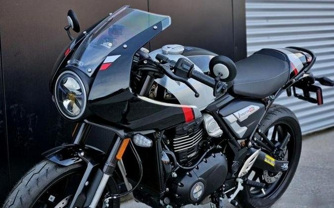2026 Triumph Thruxton 400 Phantom Black / Aluminium Silver