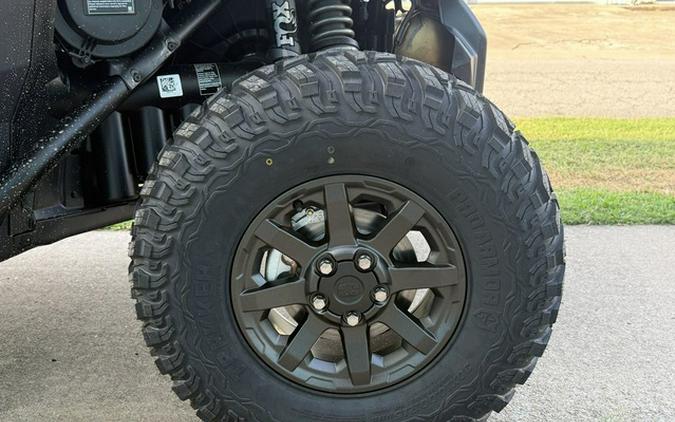 2027 Polaris XPedition XP 5 NorthStar Matte Super Graphite