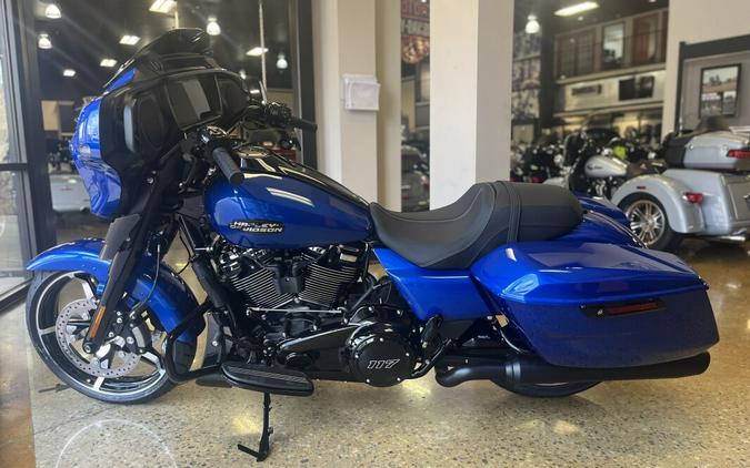 2024 Harley-Davidson Street Glide® Blue Burst