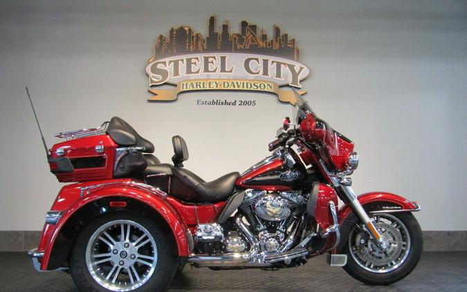 2012 Harley-Davidson® FLHTCUTG - Tri Glide® Ultra Classic®