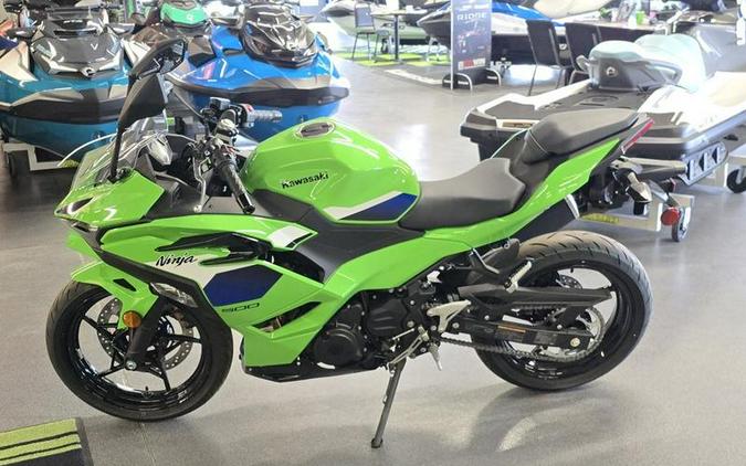 2026 Kawasaki Ninja® 500
