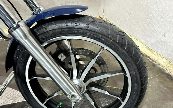 Harley-Davidson® Low Rider® 2020 FXLR 048143A BILLIARD BLUE