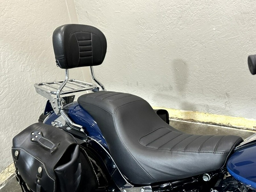 Harley-Davidson® Low Rider® 2020 FXLR 048143A BILLIARD BLUE