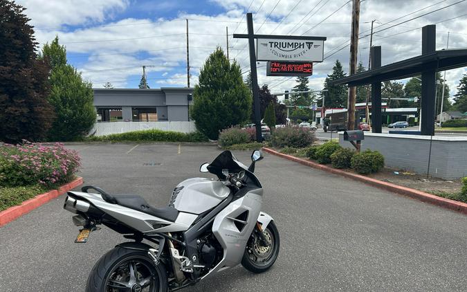 2005 Triumph SPRINT 1050 ST