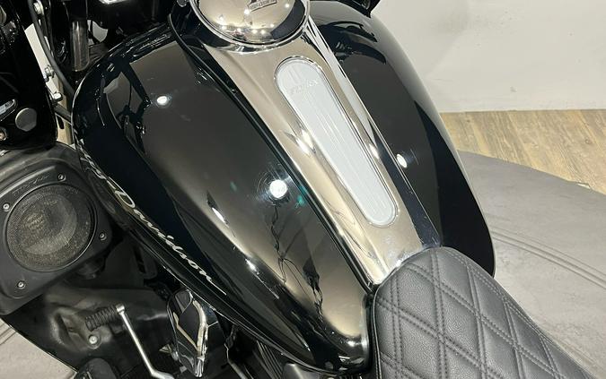 2011 Harley-Davidson Road Glide® Custom
