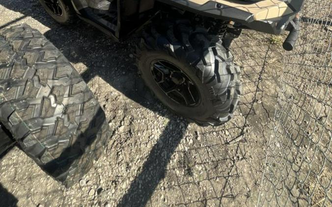 2027 Can-Am Outlander™ PRO XT HD7
