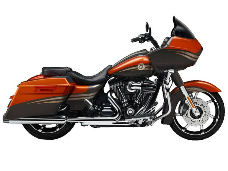 2013 Harley-Davidson® FLTRXSE2 - CVO™ Road Glide® Custom®