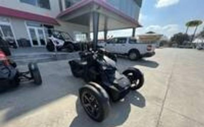 2023 Can-Am™ Ryker 900 ACET