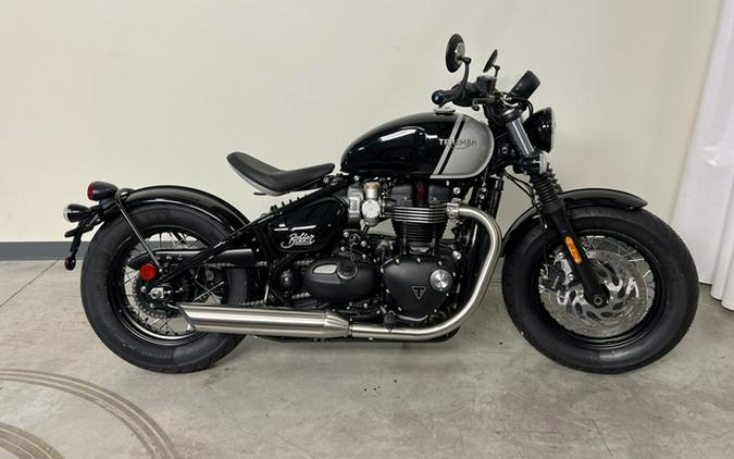 2025 Triumph Bonneville Bobber
