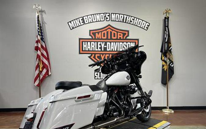 2020 Harley-Davidson CVO™ Street Glide®