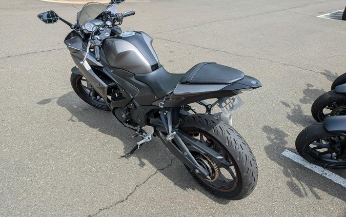 2016 Yamaha YZF-R3