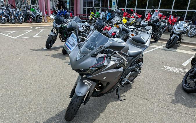 2016 Yamaha YZF-R3
