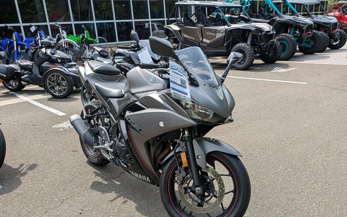 2016 Yamaha YZF-R3