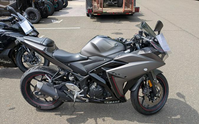 2016 Yamaha YZF-R3