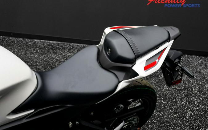 2026 YAMAHA YZF-R3 ABS 70th Anniversary Edition