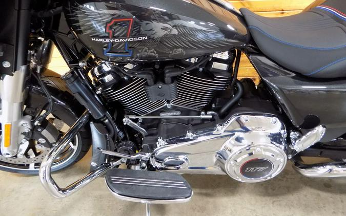 2026 Harley-Davidson® FLHX - Street Glide®