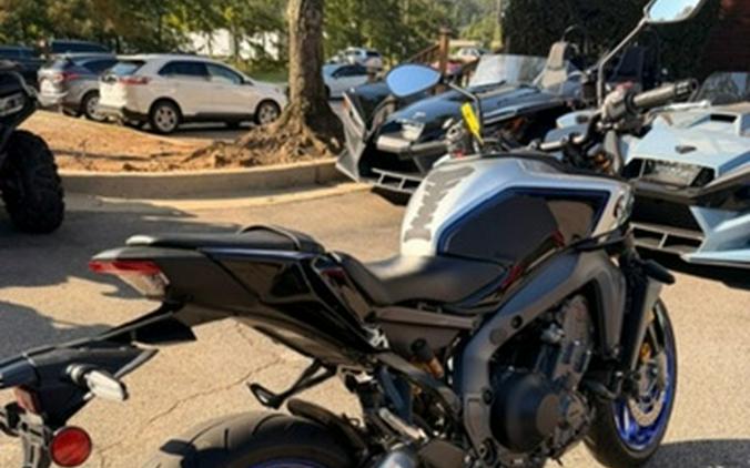 2025 Yamaha MT 09 SP