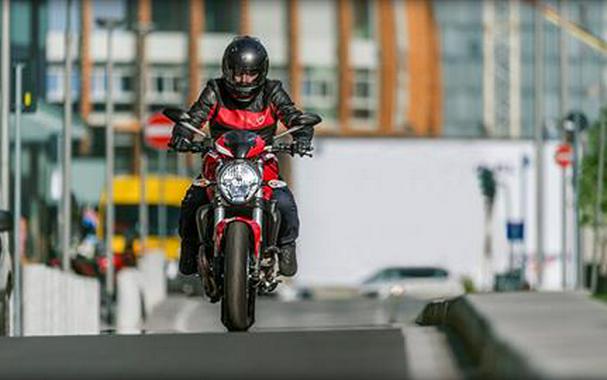 2017 Ducati Monster 821 Stripe