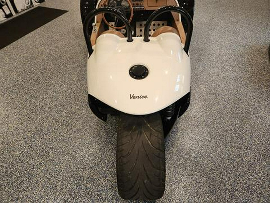 2022 Vanderhall Motor Works Venice GT