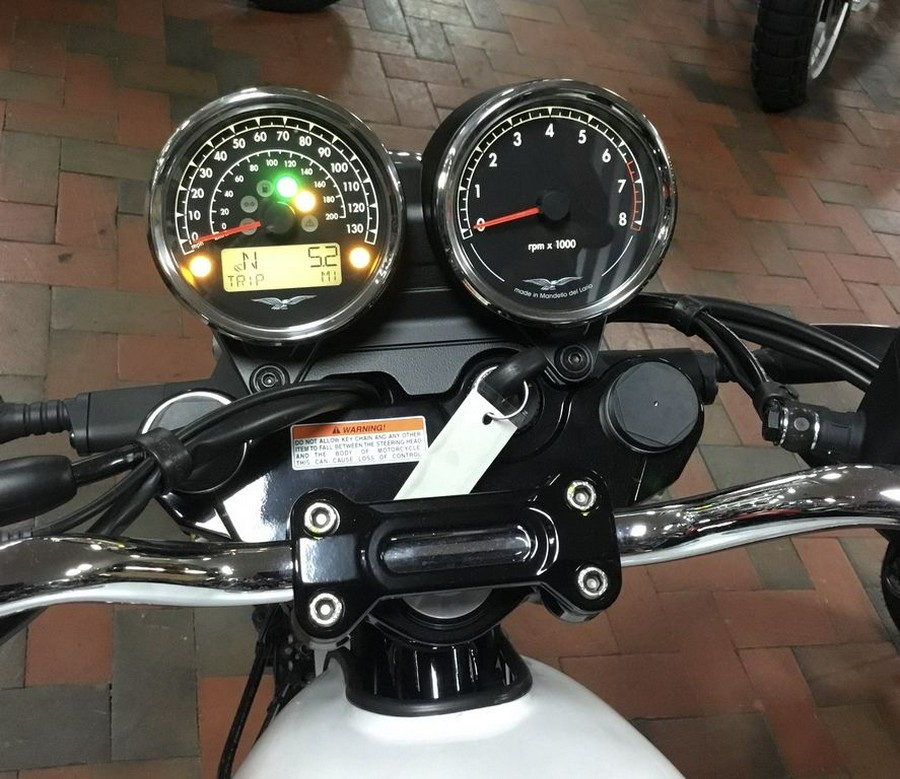 2023 Moto Guzzi V7 Special