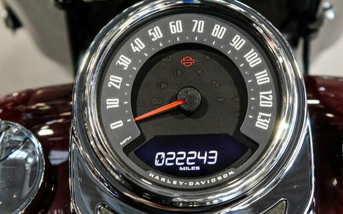 2020 Harley-Davidson Softail FLHC - Heritage Classic