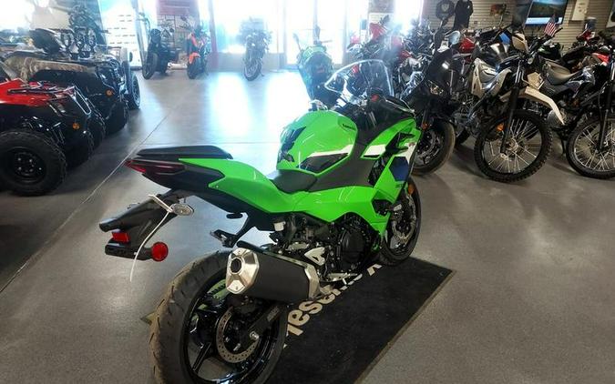 2026 Kawasaki Ninja® 500 SE ABS