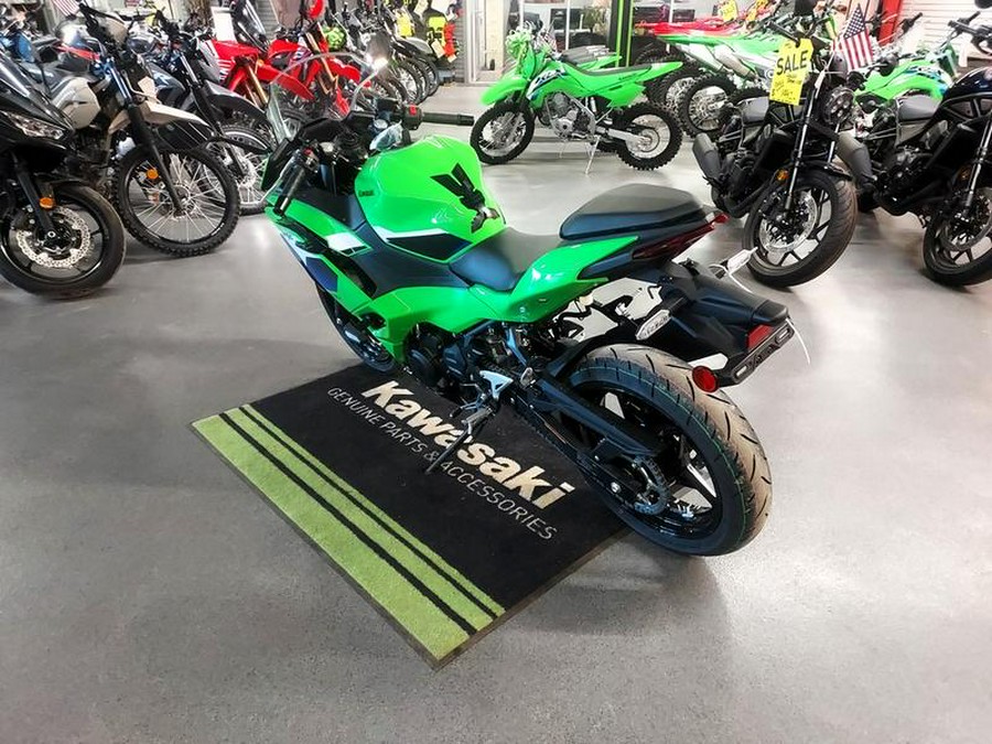2026 Kawasaki Ninja® 500 SE ABS