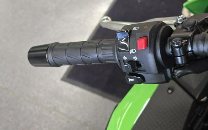2026 Kawasaki Ninja® 500 SE ABS