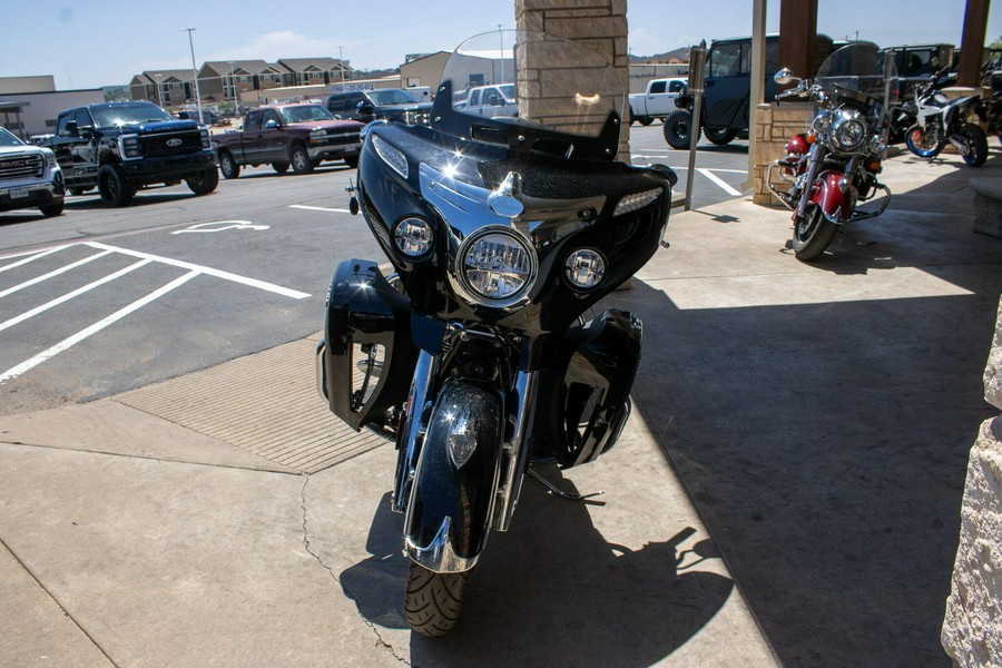 2021 INDIAN MOTORCYCLE ROADMASTER