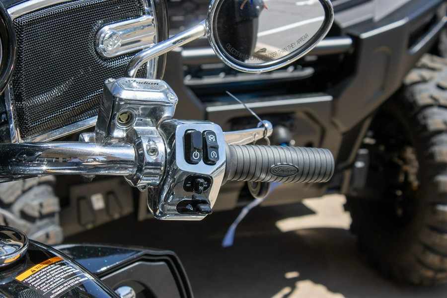 2021 INDIAN MOTORCYCLE ROADMASTER