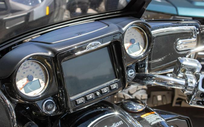 2021 INDIAN MOTORCYCLE ROADMASTER