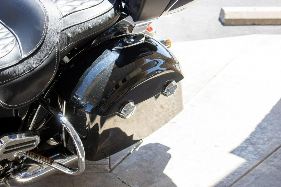 2021 INDIAN MOTORCYCLE ROADMASTER