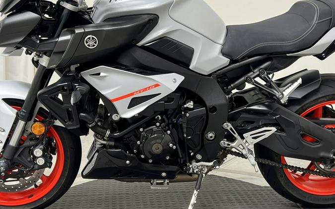 2020 Yamaha MT-10 (MT10LGY) 10