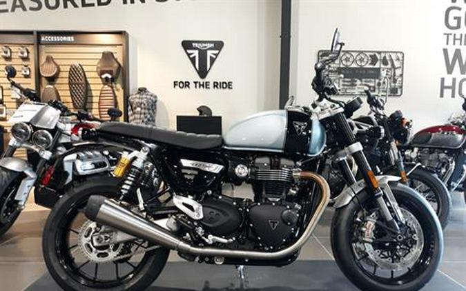 2023 Triumph SPEED TWIN BREITLING