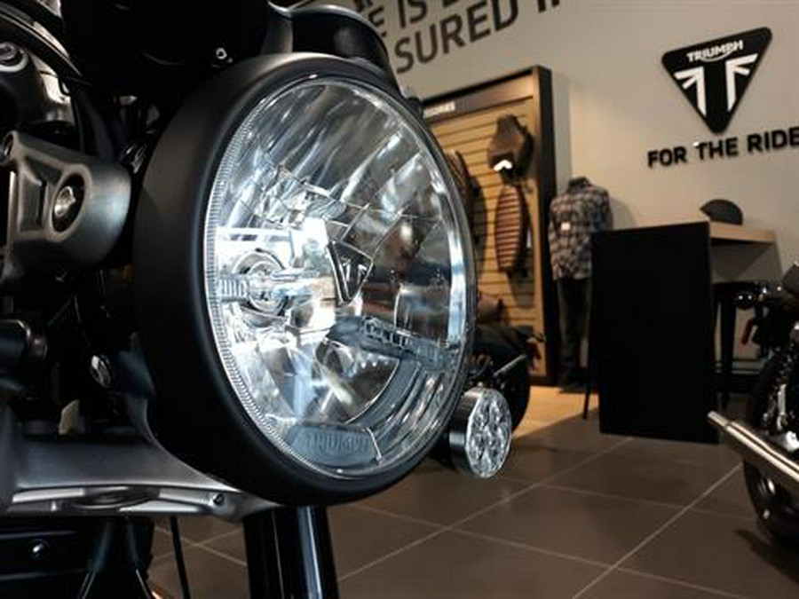 2023 Triumph SPEED TWIN BREITLING