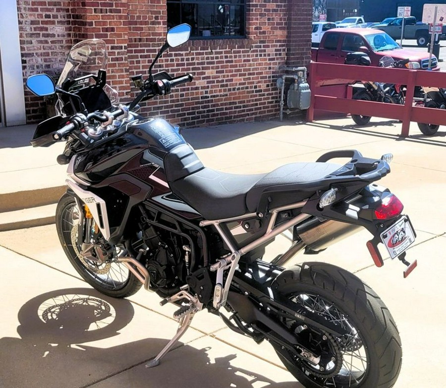 2024 Triumph Tiger 900 Rally Pro Carbon Black / Sapphire Black