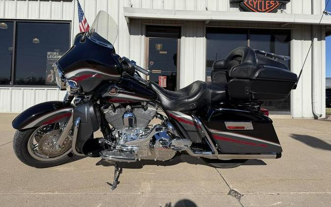 2006 Harley-Davidson® FLHTCUSE - Ultra Classic® Electra Glide® Screamin' Eagle®