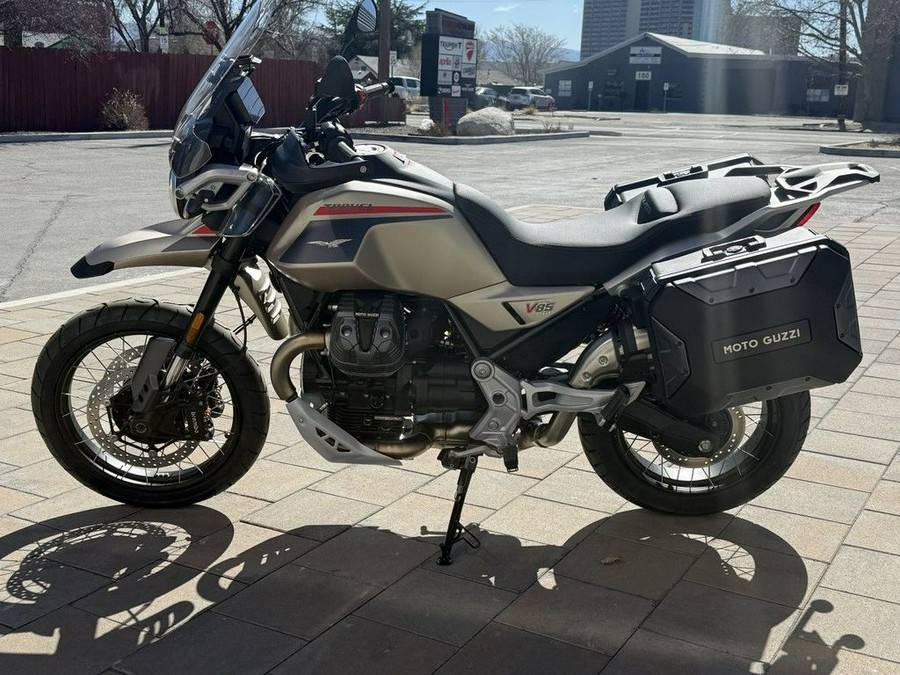 2025 Moto Guzzi V85 TT Travel